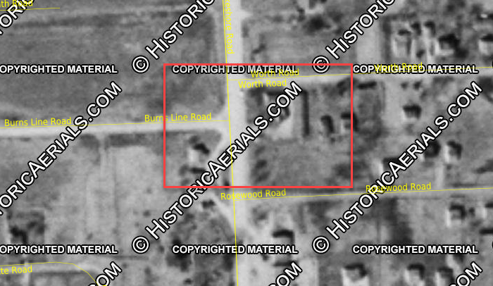 Lakewinds Motel (Lake Winds Motel, Reiferts Colonial Tourist Court)) - 1954 Aerial